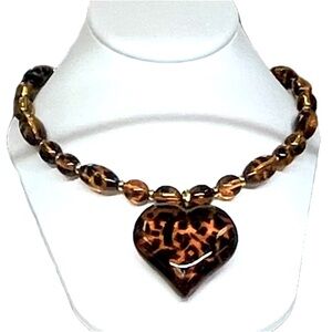 NWT ⚜️🤎⚜️ Gardenia Gorgeous Tortoiseshell Heart Pendant Necklace